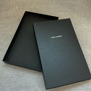 Saint Laurent box - wallet, clutch or scarf
